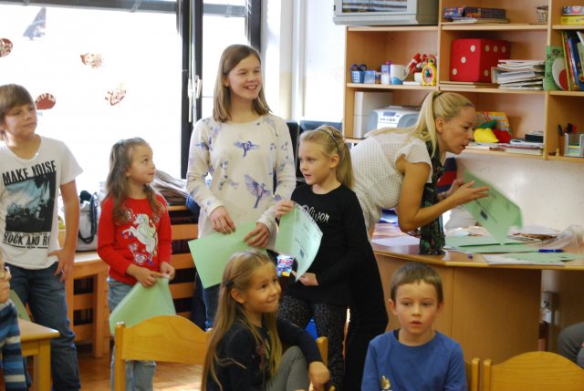 gradimo prijateljstvo 082